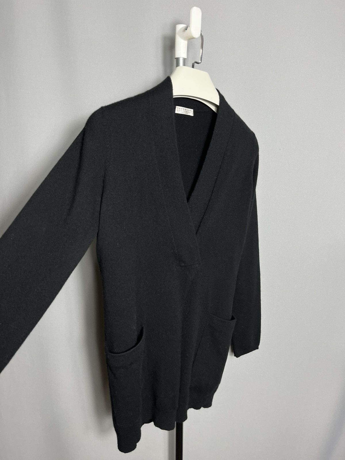 Brunello Cucinelli brunello cucinelli cashmere cardigan woman’s black long Size L / US 10 / IT 46 - 4 Thumbnail