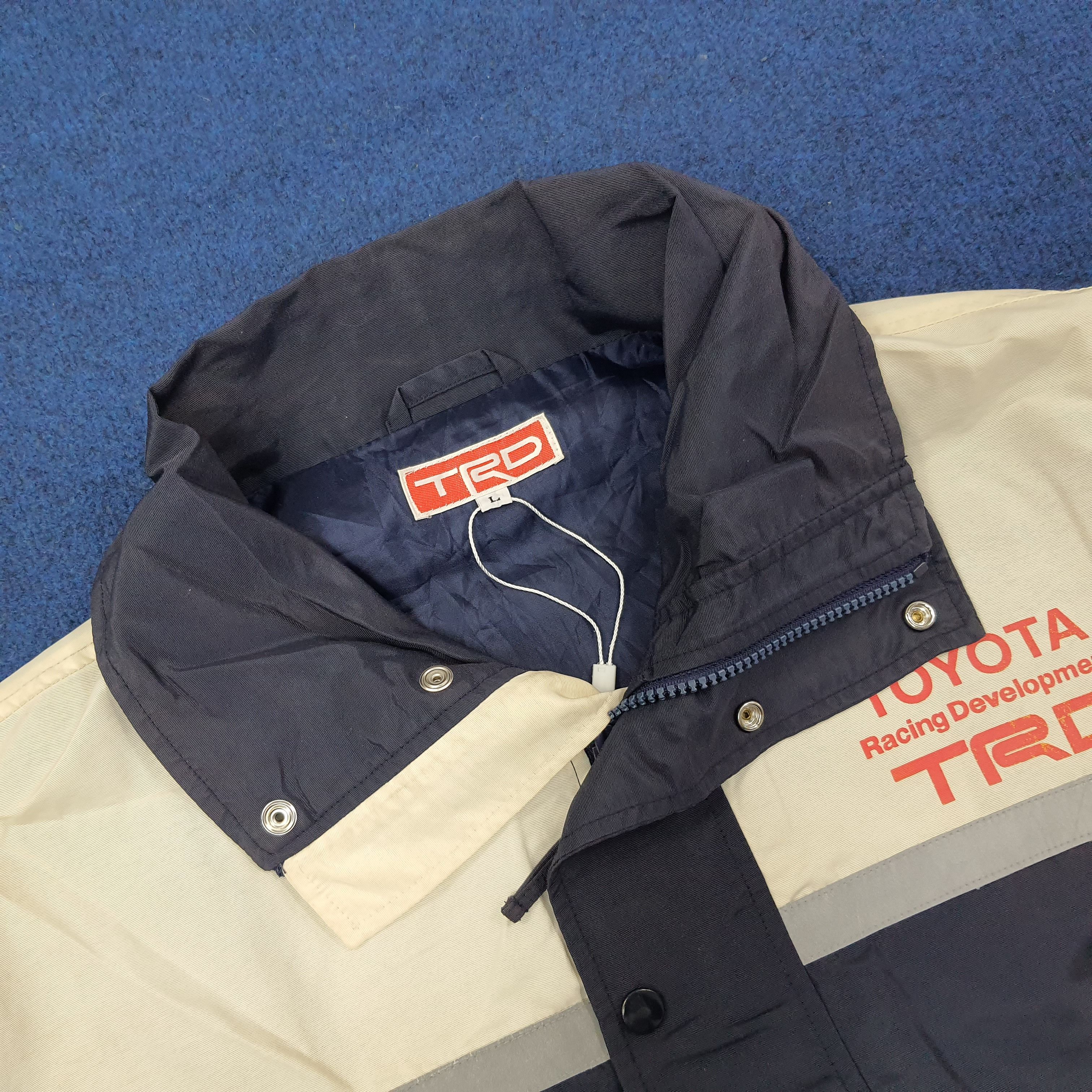 Japanese Brand Vintage TRD Toyota Racing Motorsports Jacket C243N14 Size US XL / EU 56 / 4 - 5 Thumbnail