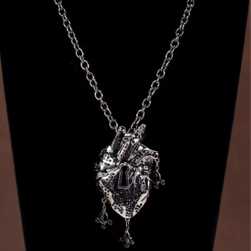 Jewelry Gothic Stylish Designer Necklace Chain Size ONE SIZE - 2 Thumbnail