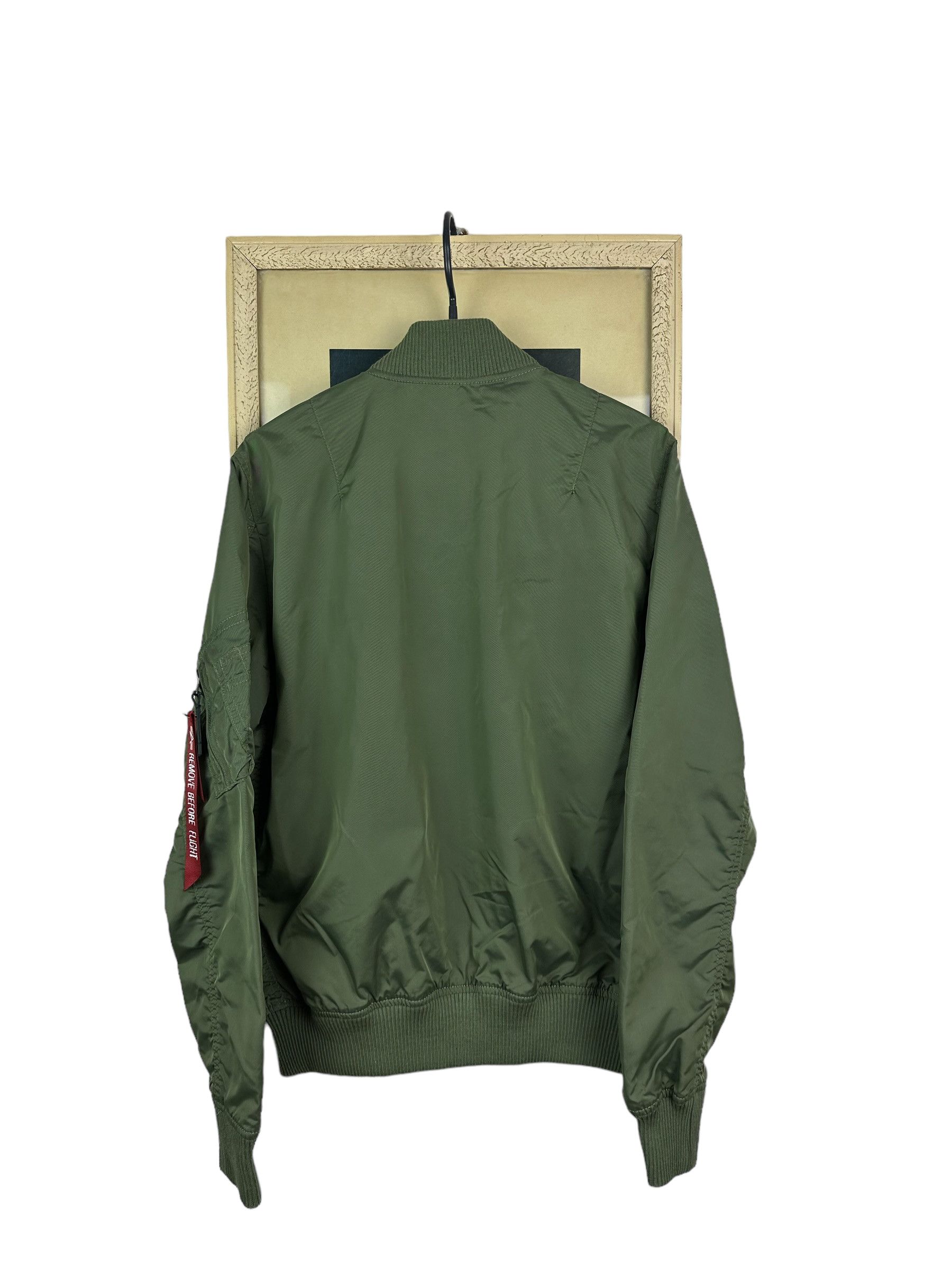 Alpha Industries Alpha Industries Mens Green Bomber Jacket Rare Size US S / EU 44-46 / 1 - 15 Thumbnail