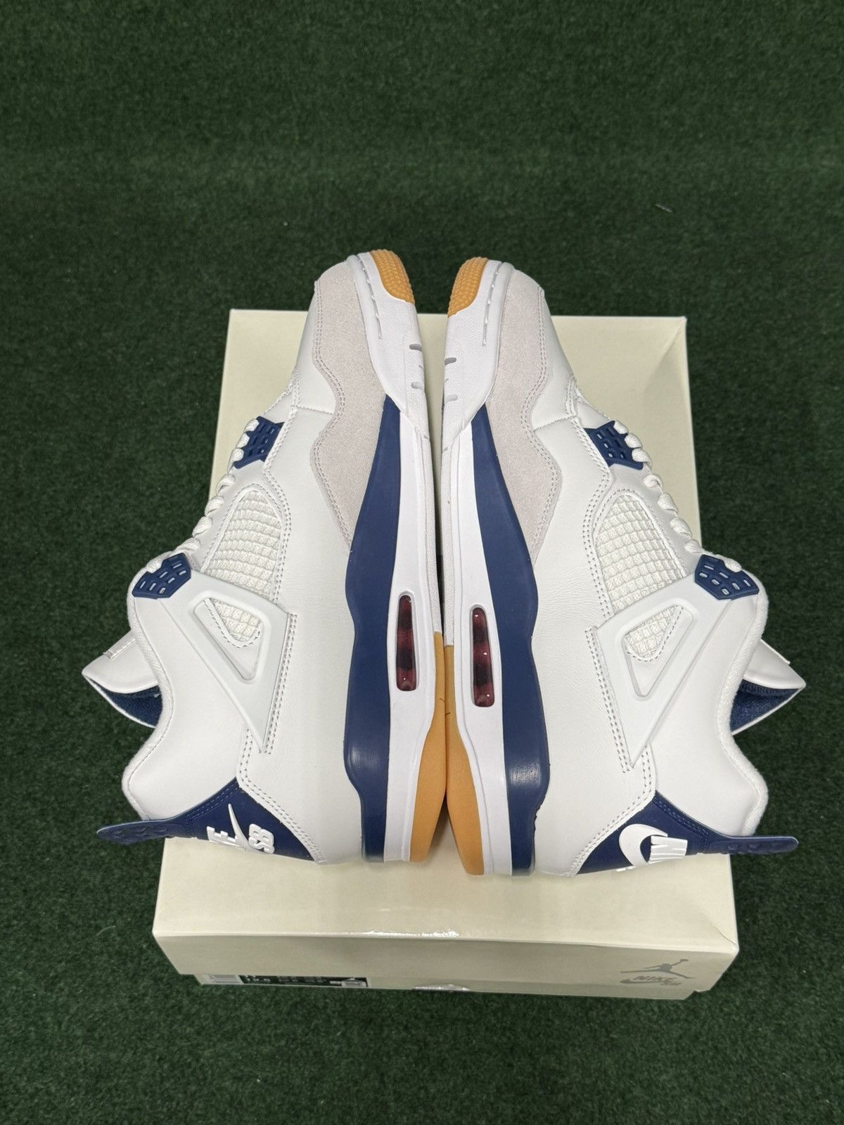 Jordan Brand Air Jordan 4 Retro SB Navy DR5415-100 Size US 11 / EU 44 - 5 Thumbnail