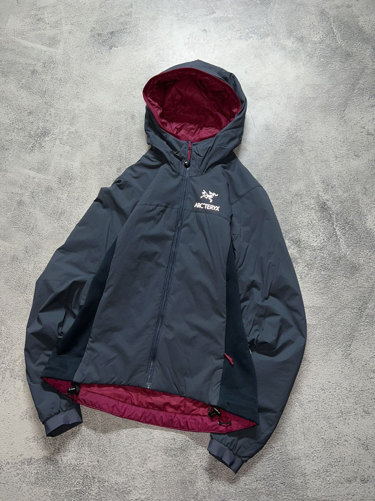 Arc'teryx Vintage Y2k Arc’teryx 🩶 Nylon Reflective Logo Jacket 00’s Size XS / US 0-2 / IT 36-38 - 6 Thumbnail
