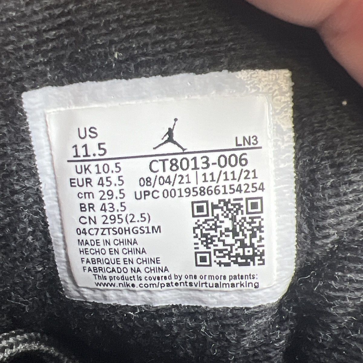 Jordan Brand Air Jordan 12 playoff Size US 11.5 / EU 44-45 - 9 Thumbnail