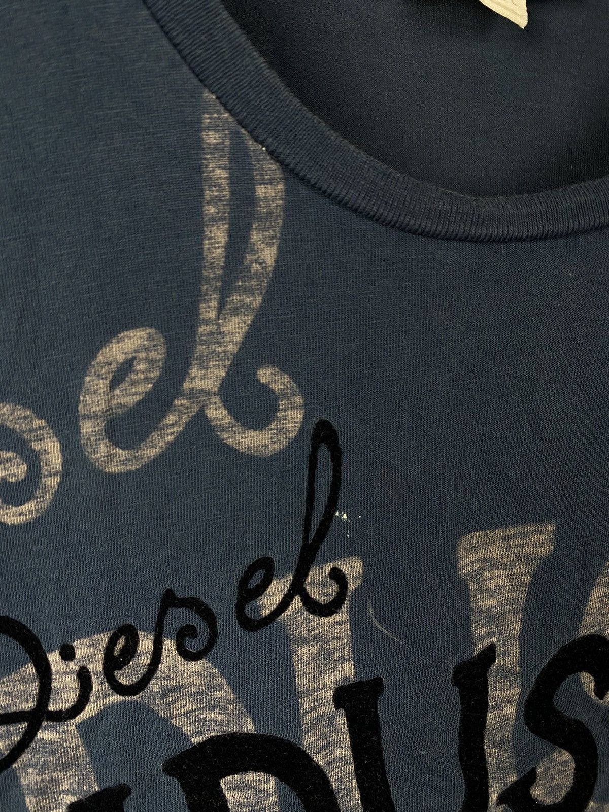 Diesel ⛽️Vintage T-Shirt Diesel Overprint Big Logo Art Tee⛽️ Size US L / EU 52-54 / 3 - 6 Thumbnail