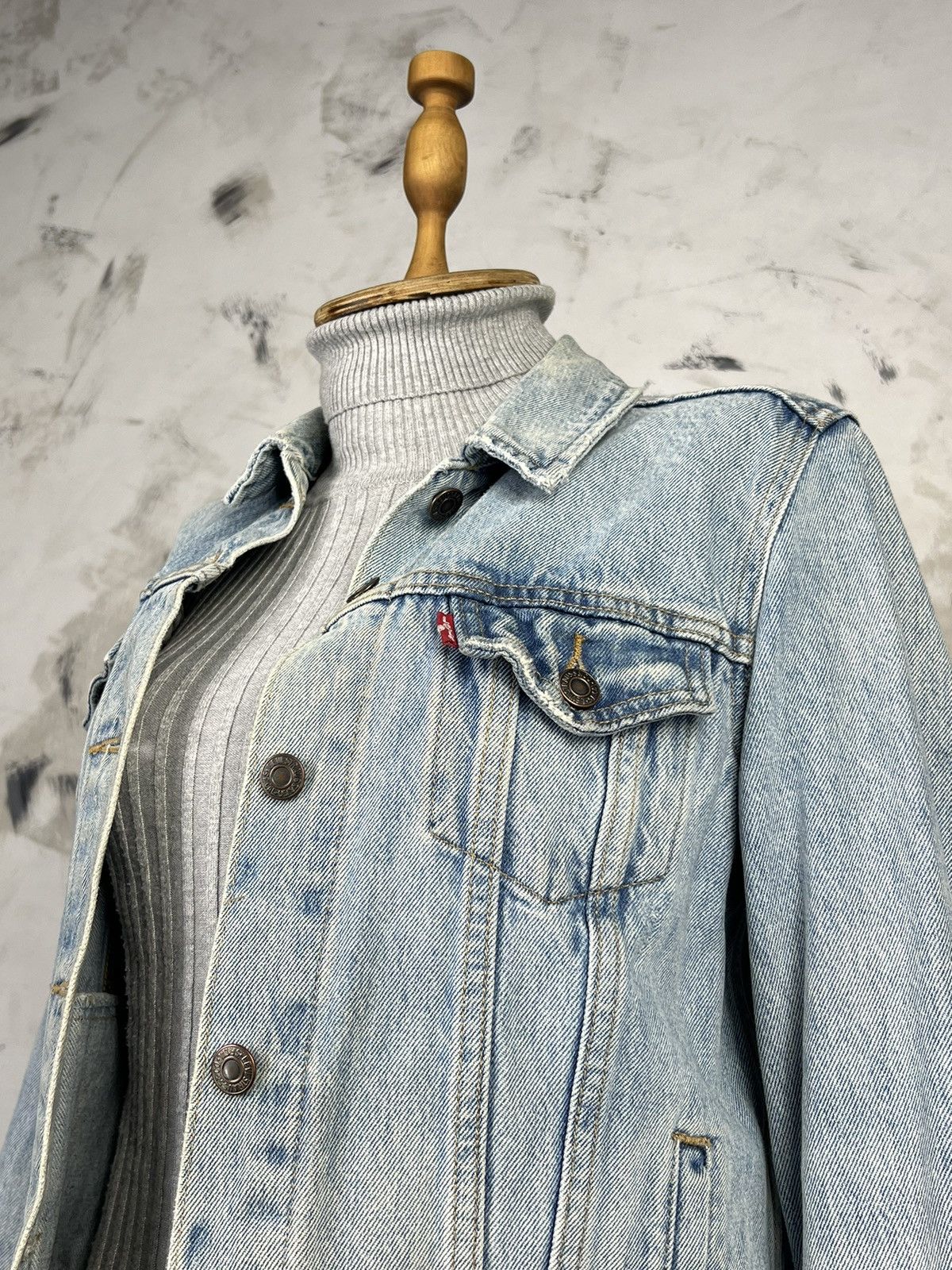 Levi's Vintage Levis Jeans Jacket Size S - M Size M / US 6-8 / IT 42-44 - 4 Thumbnail