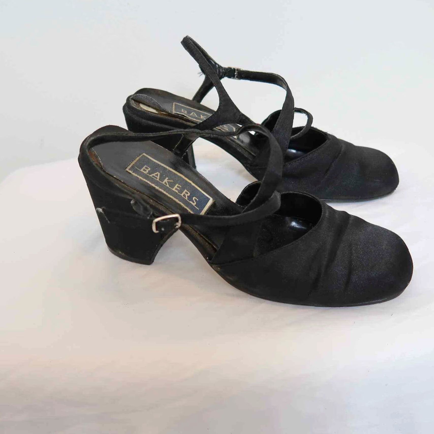 Vintage VINTAGE Bakers chunky satin strappy heels Heels Size 9 Black 1990s Party Mens/Womens Size US 9 / IT 39 - 6 Thumbnail