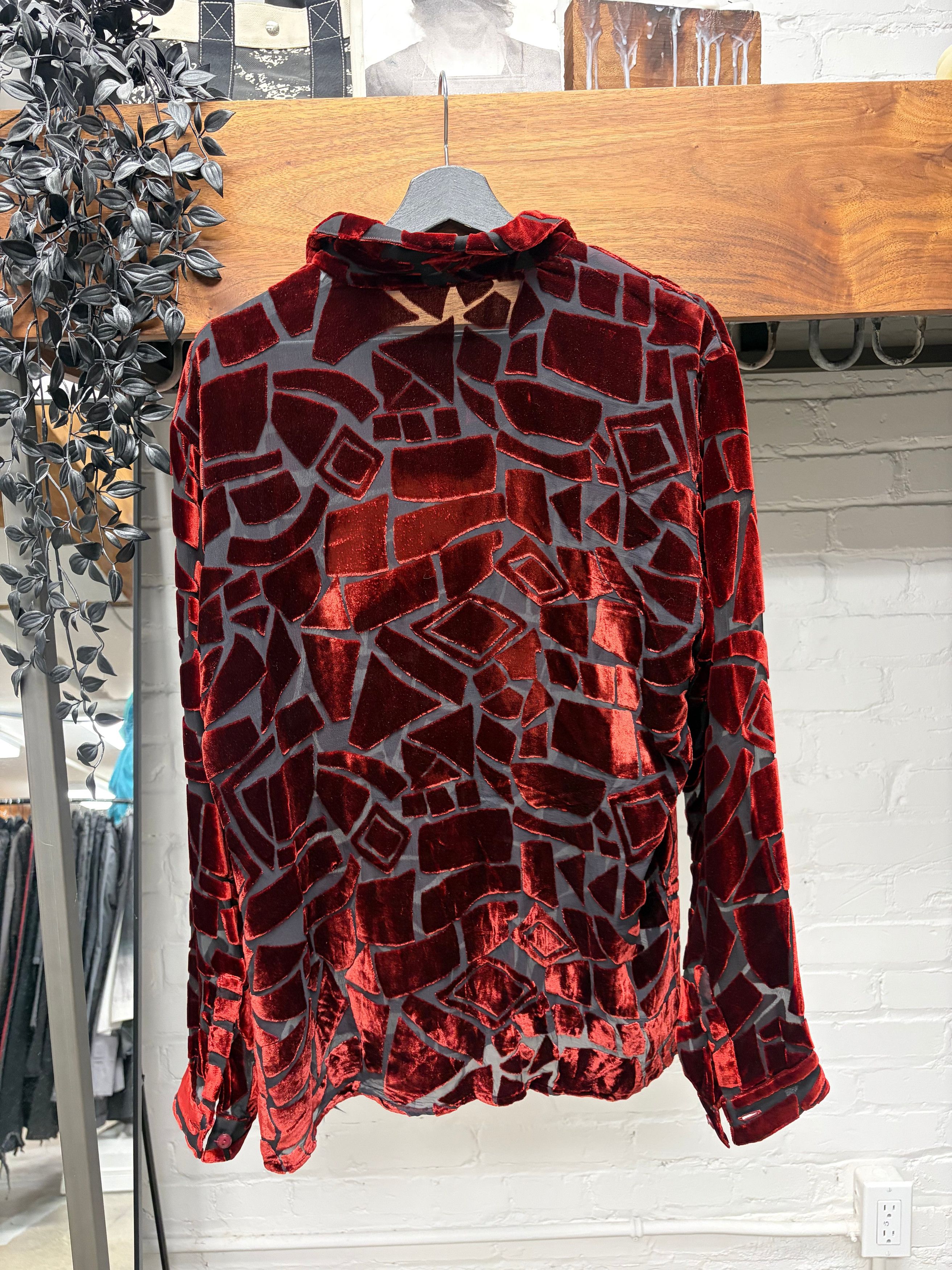 Versace Vintage Gianni Versace Sheer Mesh/Red Velvet Geometric Panelled Button Up Shirt Size US L / EU 52-54 / 3 - 6 Thumbnail