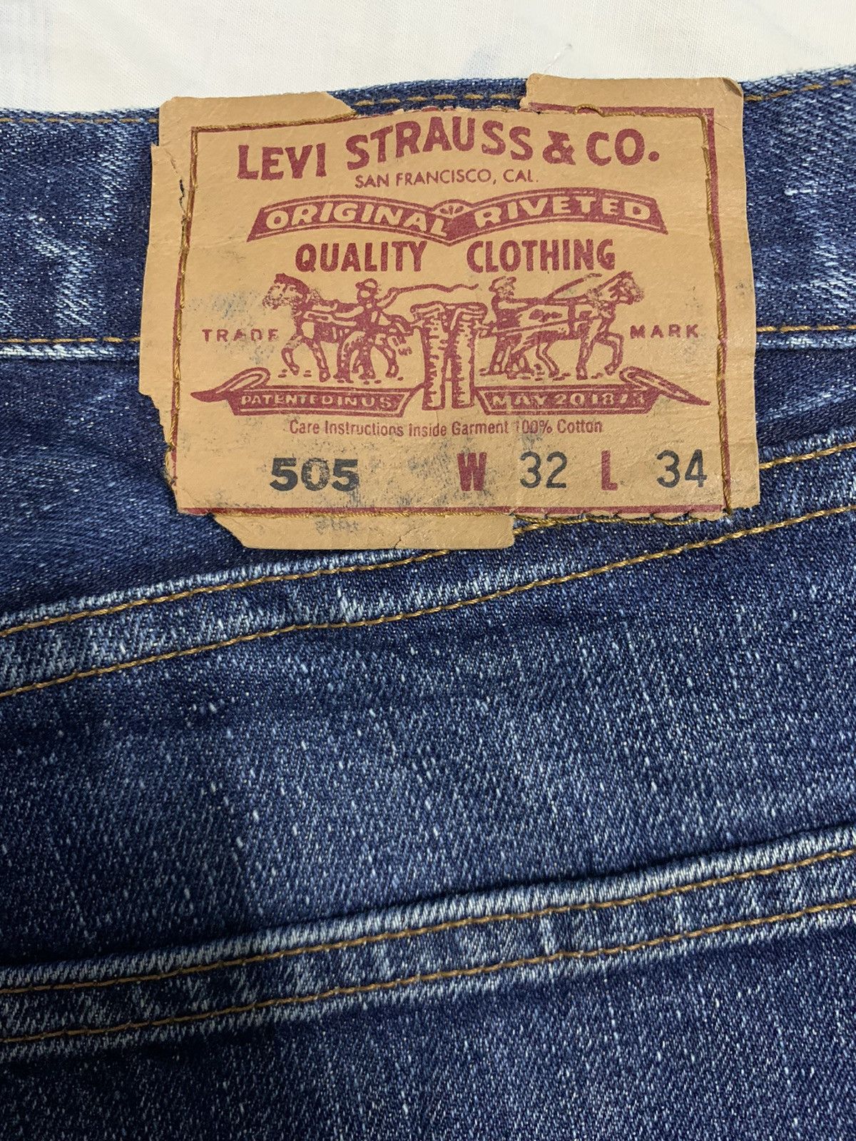 Levi's Vintage Clothing Vintage Y2K Levis 505 Blue Wash Ripped Jeans Made in Japan Size US 32 / EU 48 - 10 Thumbnail