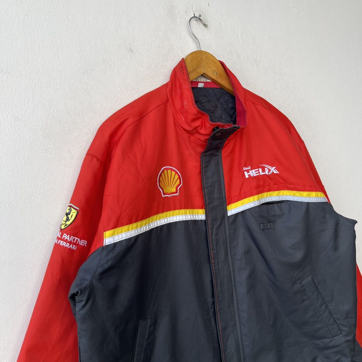 Ferrari Ferrari F1 Shell Technical Partner Jcket Official Staff Team Size US L / EU 52-54 / 3 - 6 Thumbnail