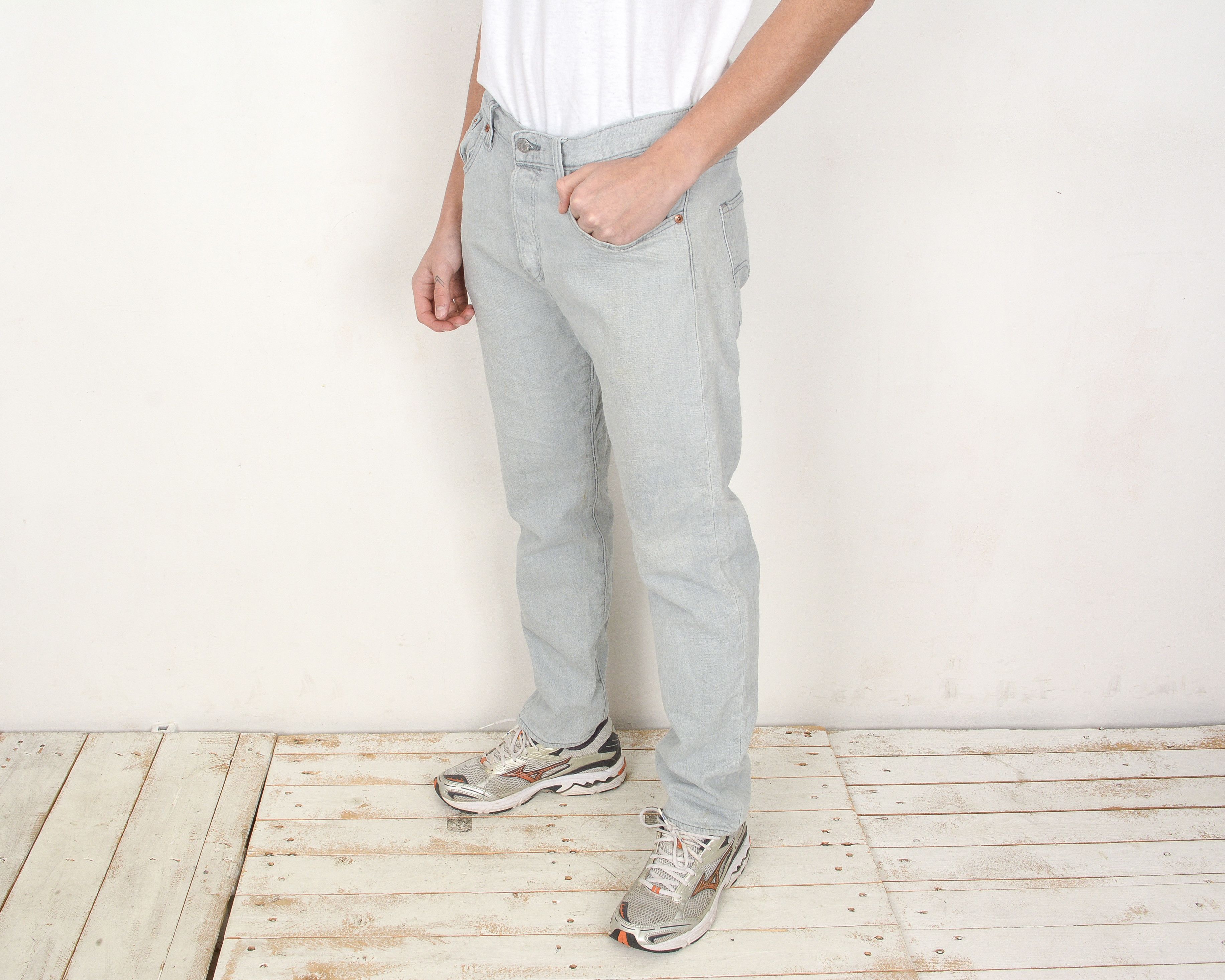 Levi's 501 ST Men W34 L32 Slim Tapered Jeans Denim Pants Size US 34 / EU 50 - 2 Thumbnail