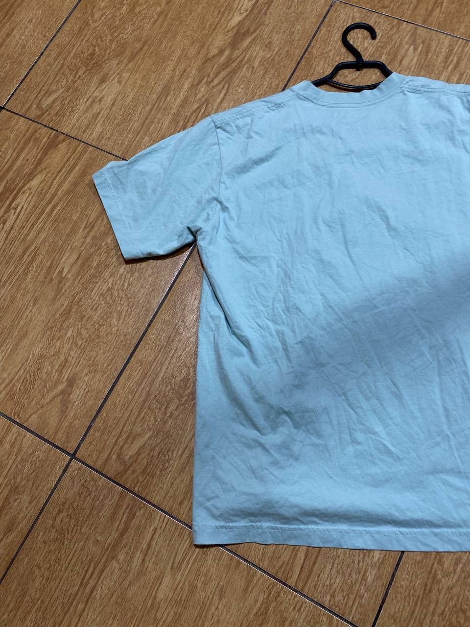 Uniqlo UNIQLO SPY × FAMILY UT Loid Yor Anya T-shirt Light Size US M / EU 48-50 / 2 - 13 Thumbnail