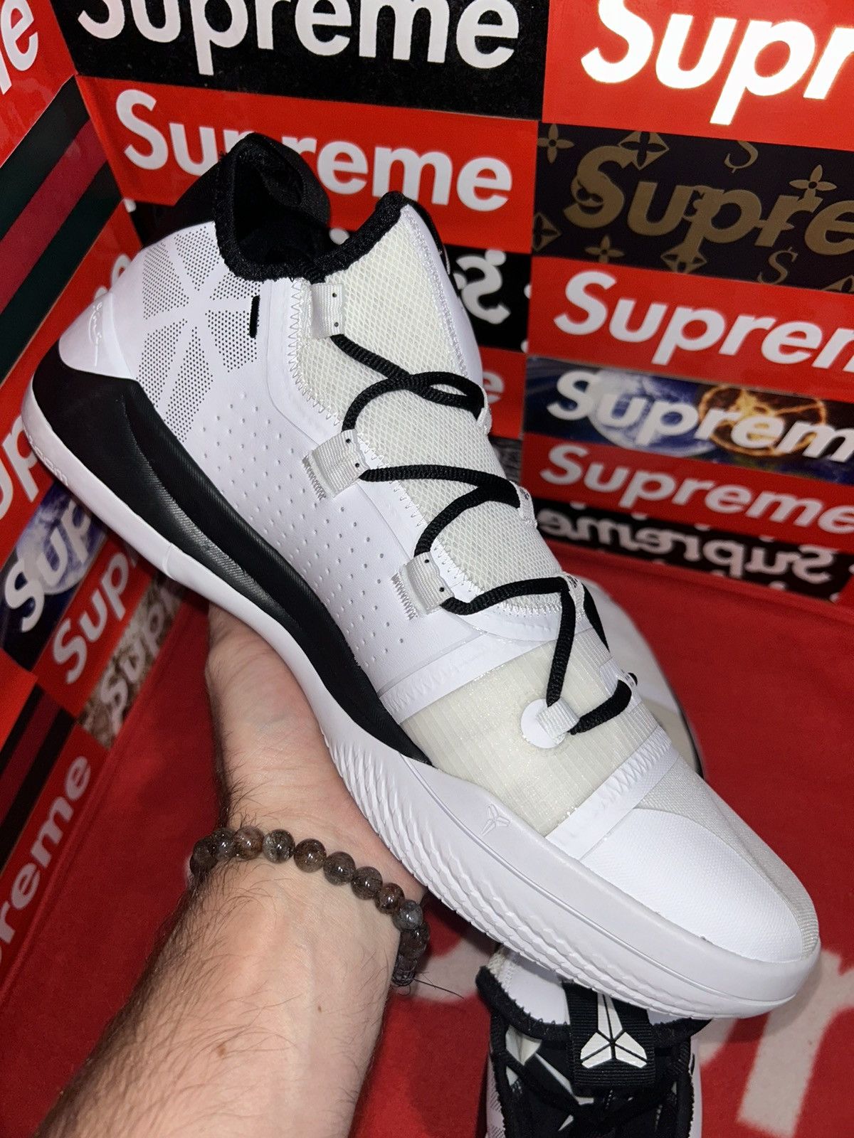 Nike Nike Kobe A.D. Exodus TB White Black AT3874-101 13.5 NEW Size US 13 / EU 46 - 9 Thumbnail
