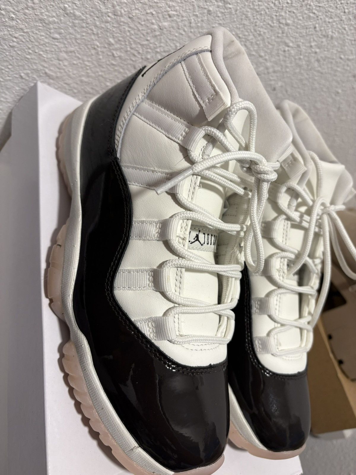 Jordan Brand × Nike Womens air jordan 11 retro Neapolitans Size US 8 / IT 38 - 9 Thumbnail