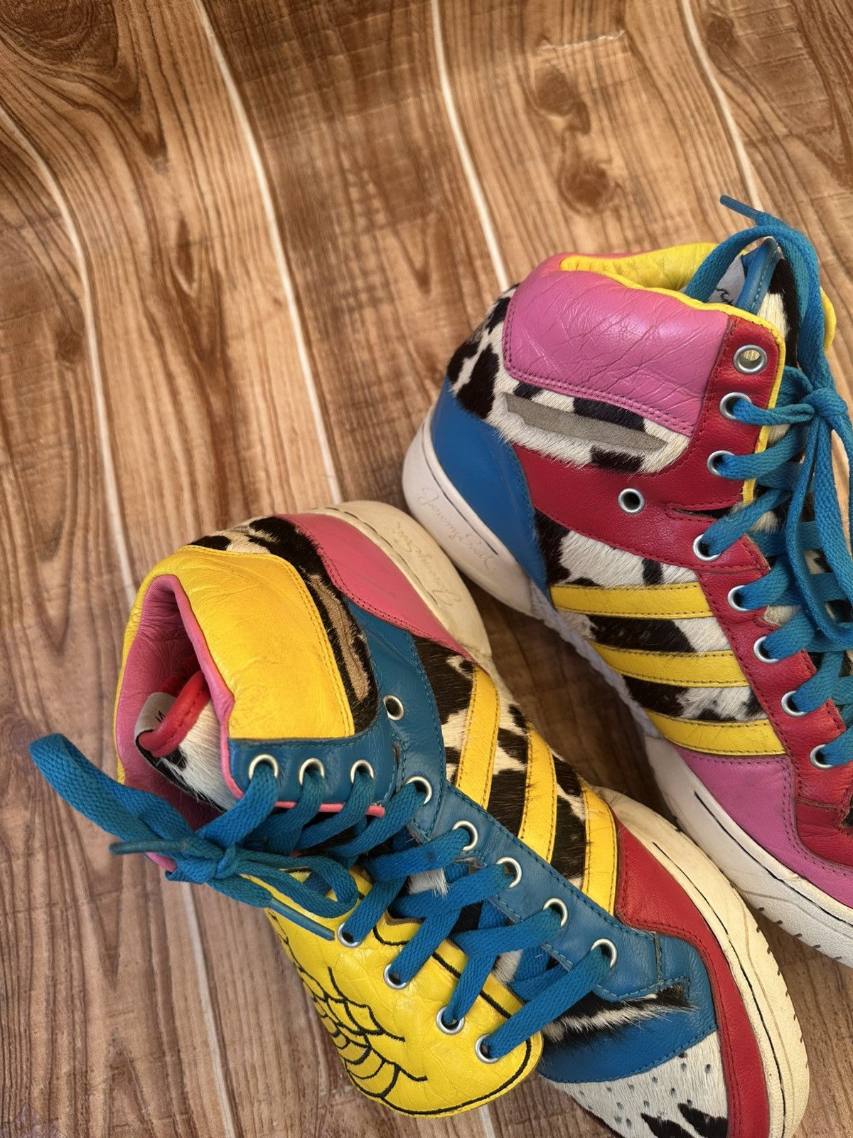 Adidas × Jeremy Scott Adidas Jeremy Scott 2NE1 Wings Avant Garde High Sneakers Size US 8.5 / EU 41-42 - 10 Thumbnail