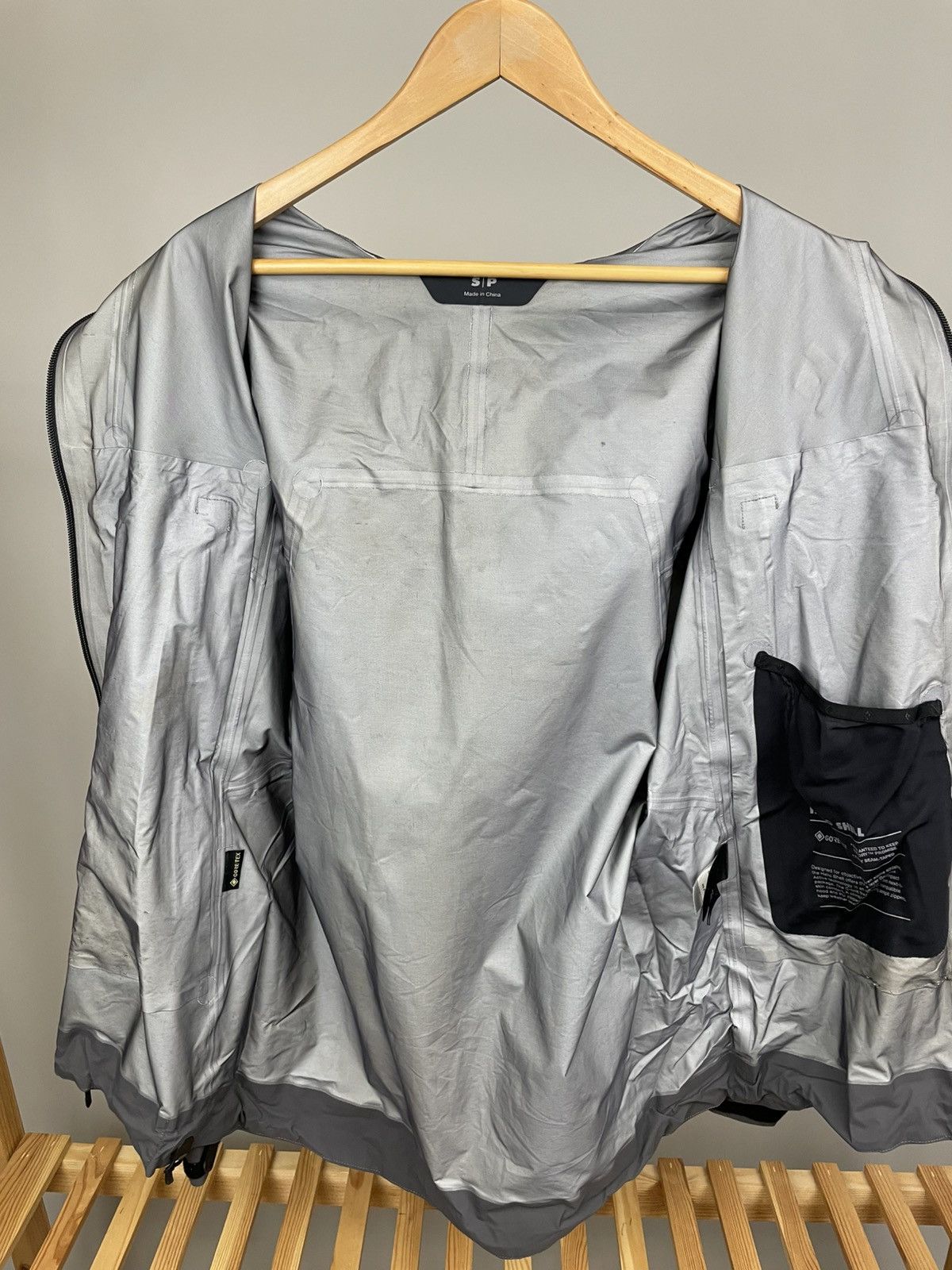 Black Diamond Black diamond helio active shell gore tex jacket size S Size US S / EU 44-46 / 1 - 8 Thumbnail