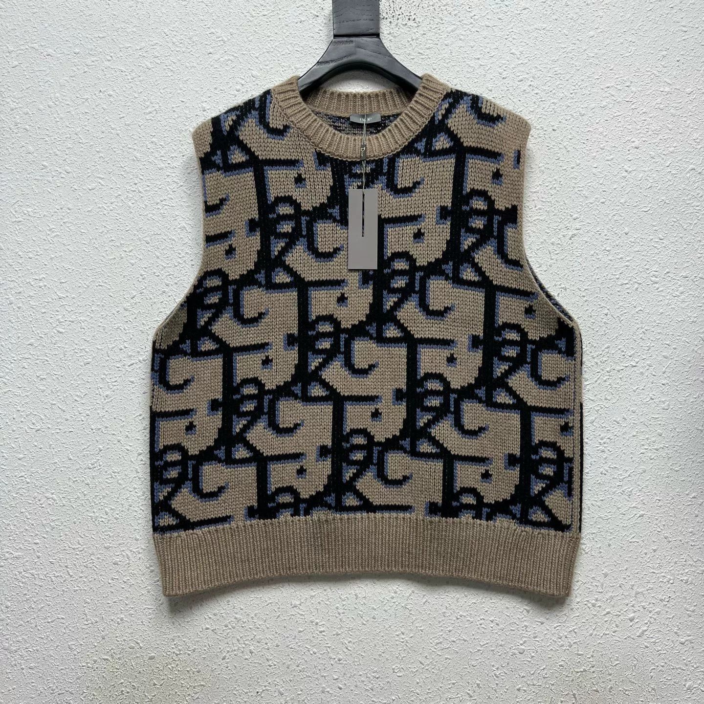 Dior dior x travis scott logo knit vest Size US XL / EU 56 / 4 - 1 Thumbnail