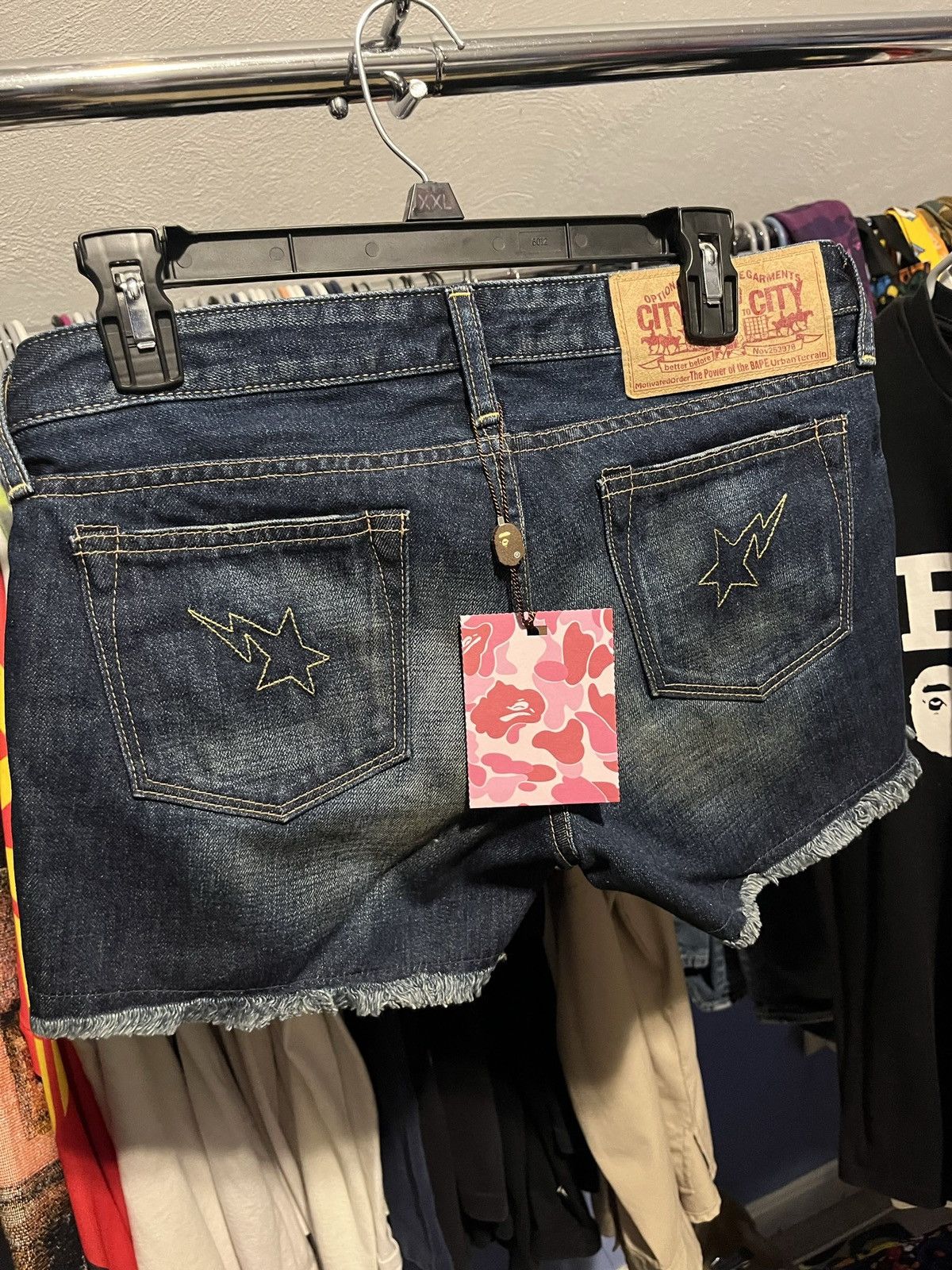 Bape Bape Shorts Size 30" / US 8 / IT 44 - 2 Thumbnail