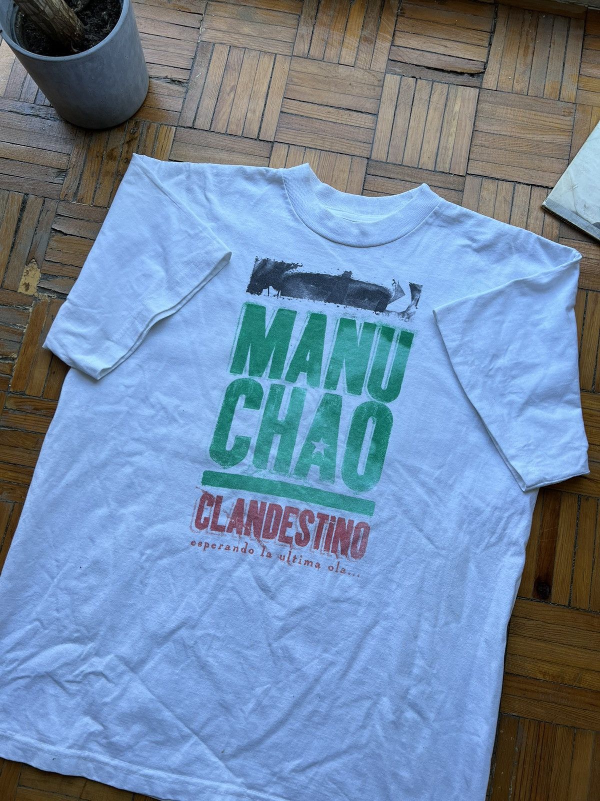 image of 1990X Clothing x Band Tees 1998 Manu Chao Clandestino Spanish Tee in Black, Men's (Size XL)