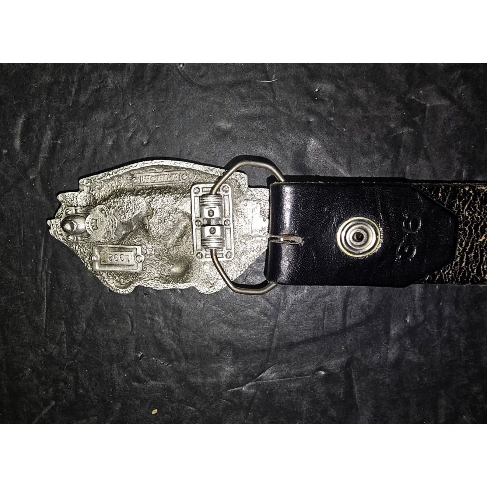 Vintage VINTAGE The Great American Belt Buckle Harley-Davidson Born to Ride Belt Buckle Men Silver with red enamel 1992 1.5 in Fits Belt Width Mens Size ONE SIZE - 7 Thumbnail