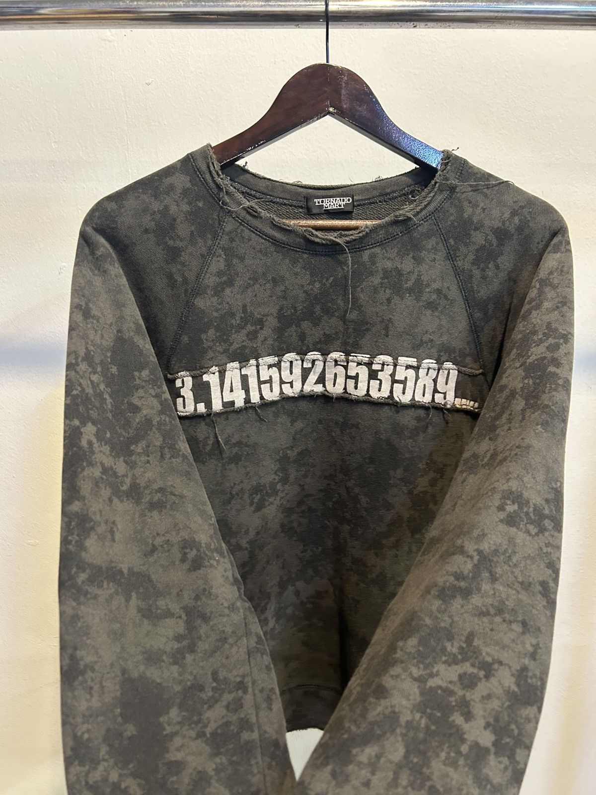 Tornado Mart Tornado Mart Distressed Asidwash Sweatshirt Size US S / EU 44-46 / 1 - 3 Thumbnail