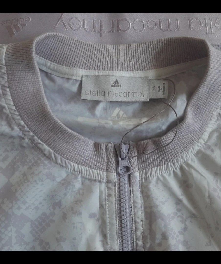 Adidas × Stella McCartney BOXY SNAKEPRINT OVERHEAD SAMPLE TRACKTOP Size M / US 6-8 / IT 42-44 - 3 Thumbnail