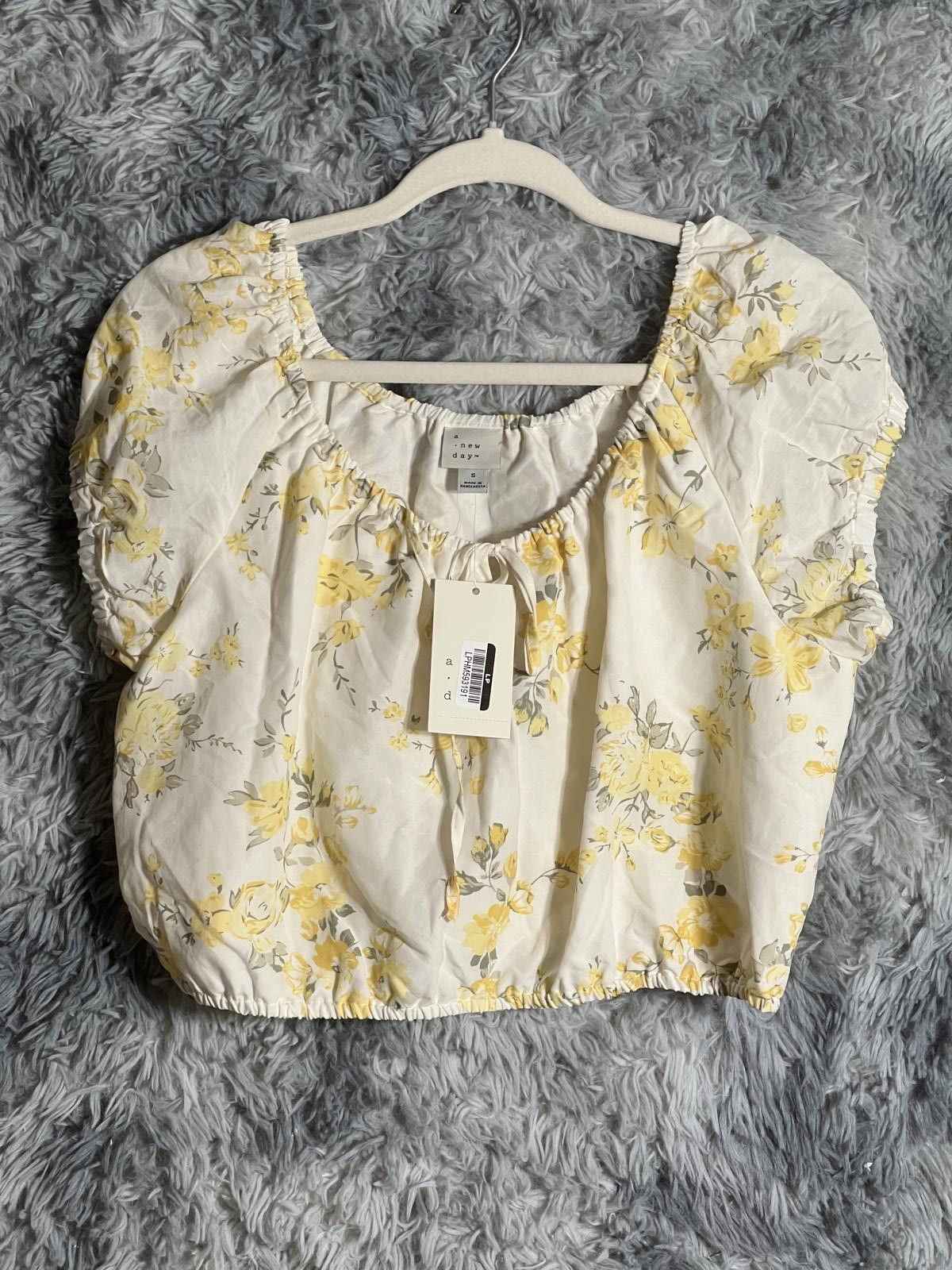 Other A New Day Women's Yellow Floral Puff Sleeve Crop Small Size S / US 4 / IT 40 - 3 Thumbnail