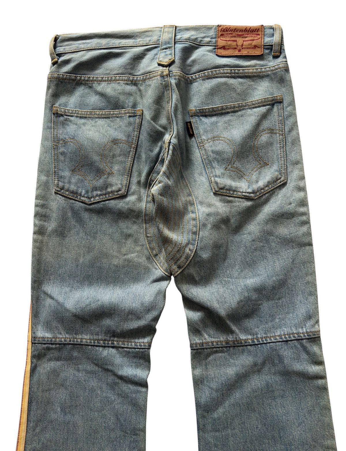 Japanese Brand BLUTENBLATT FLARE DISTRESSED JEANS Size US 30 / EU 46 - 5 Thumbnail