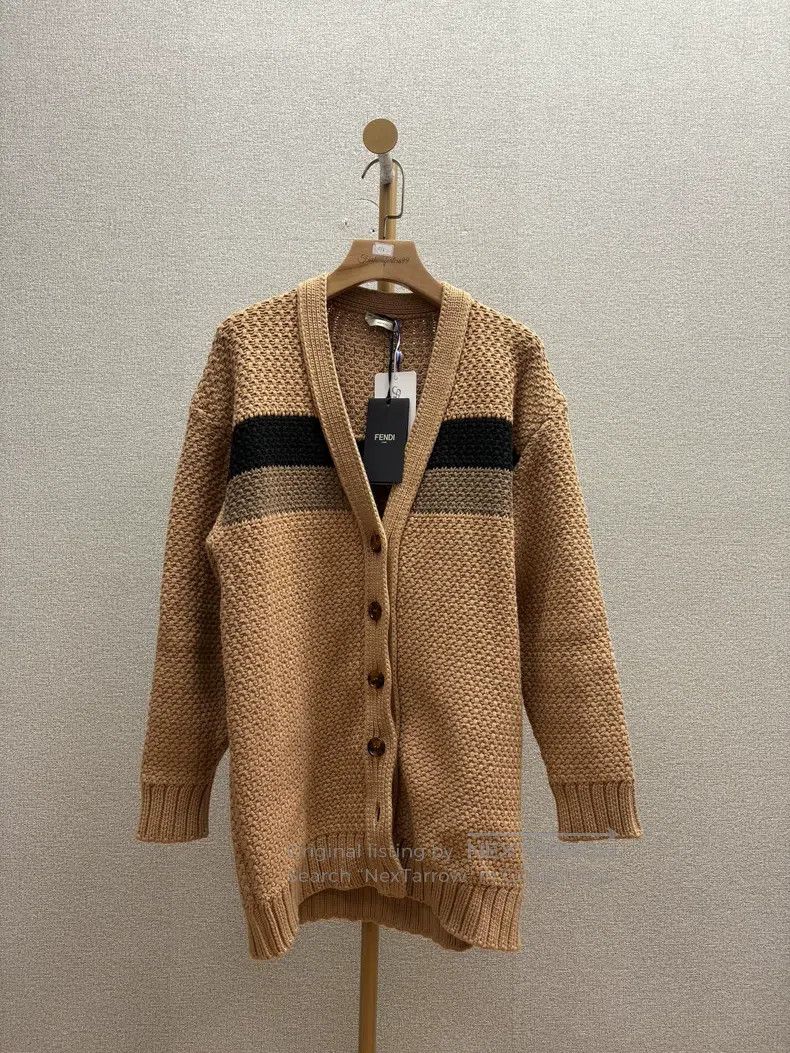 Fendi Fendi V-neck color block single-breasted knit cardigan Size 4XL / US 24-26 - 1 Thumbnail