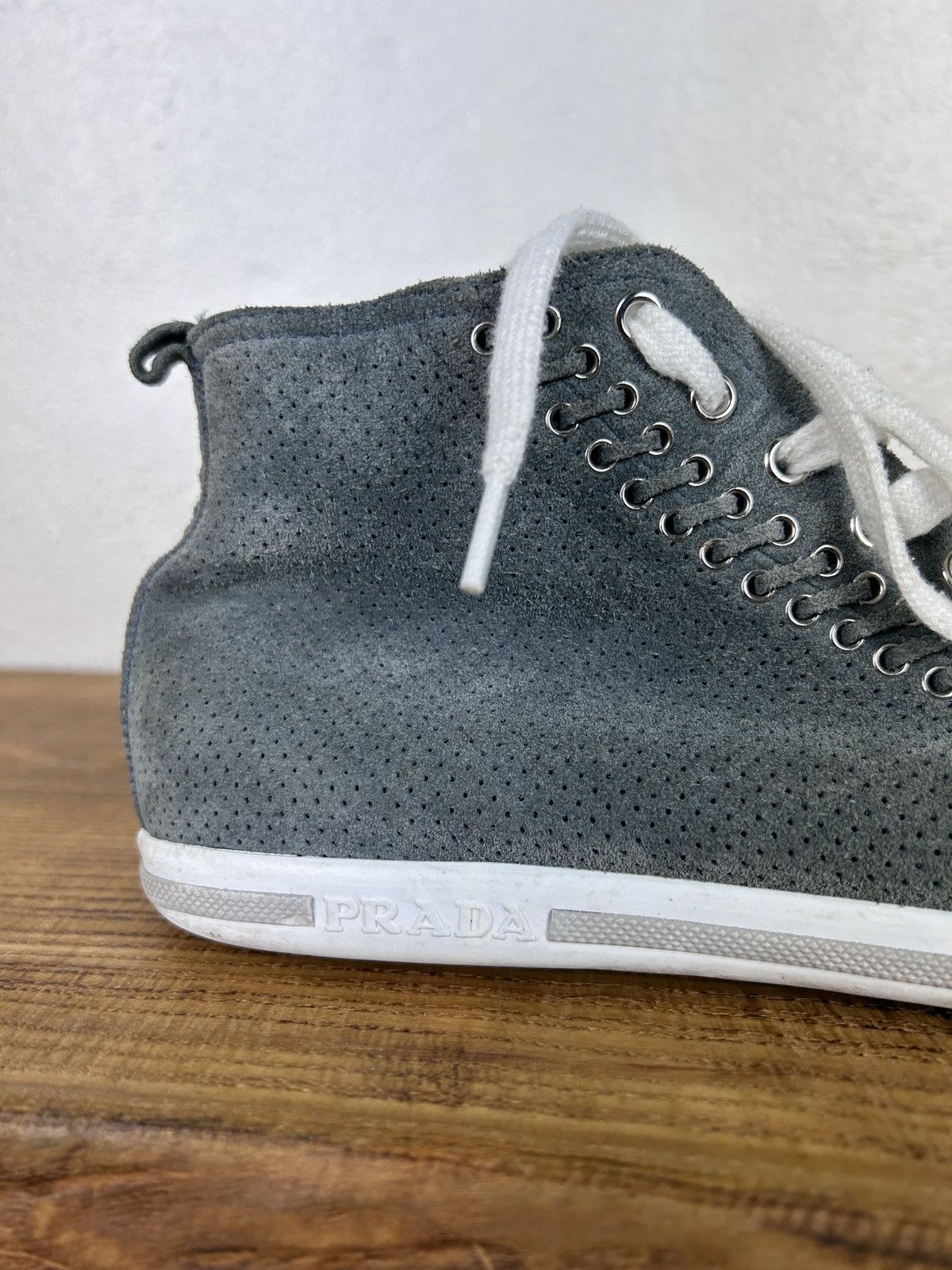 Prada Prada Sport Grey Suede Leather Eyelet Detail High Top 39 Size US 9 / IT 39 - 9 Thumbnail