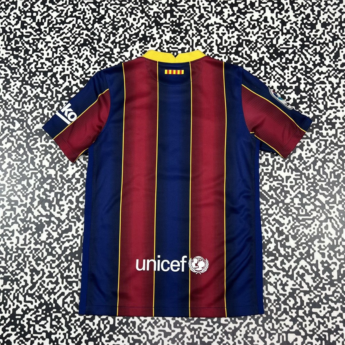 Nike Vintage Y2K Nike Barcelona Soccer Football Jersey Blokecore Size S / US 4 / IT 40 - 14 Thumbnail