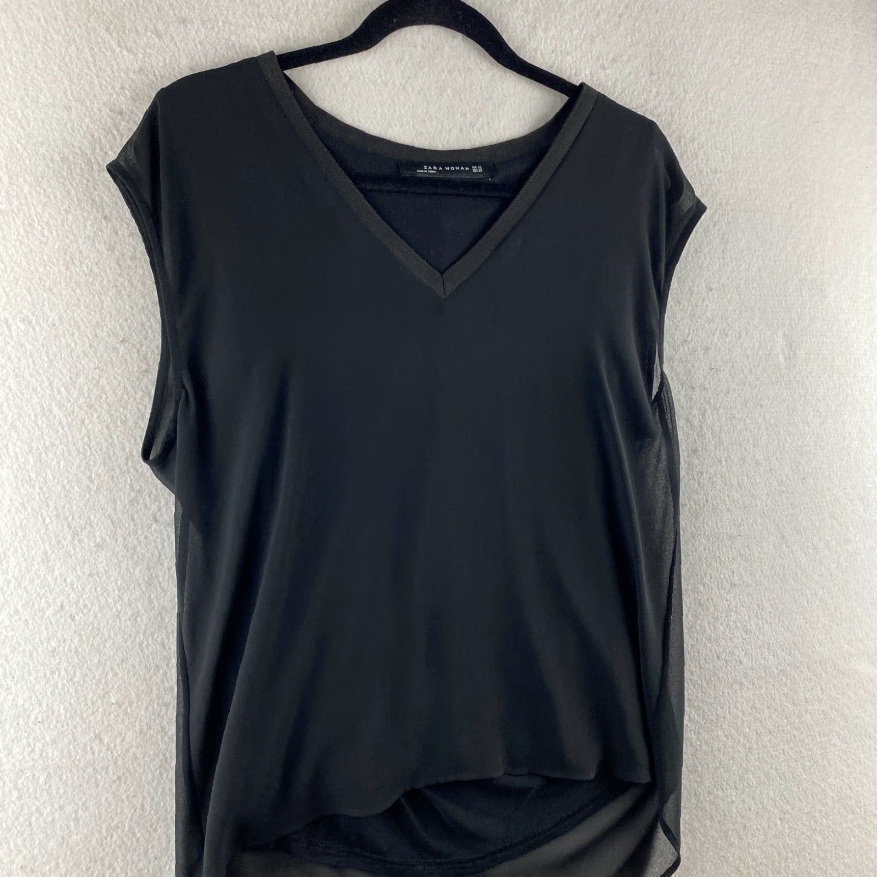 Zara Zara Blouse Womens XS Black Sheer Long Back V Neck Sleeveless Light Weight Modern Shirt XS Womens Black Blouse Size XS / US 0-2 / IT 36-38 - 3 Thumbnail