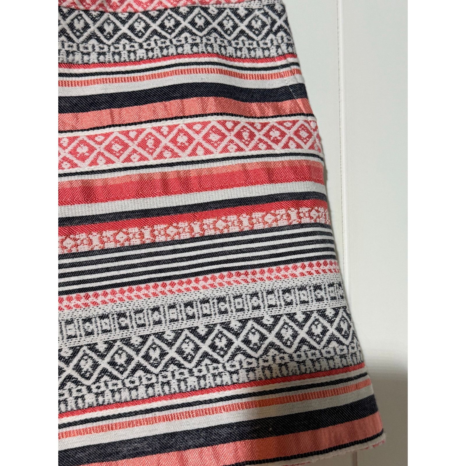 Loft LOFT The Riveria Boho Short Casual Multi Striped Size 6 Size 28" / US 6 / IT 42 - 5 Thumbnail