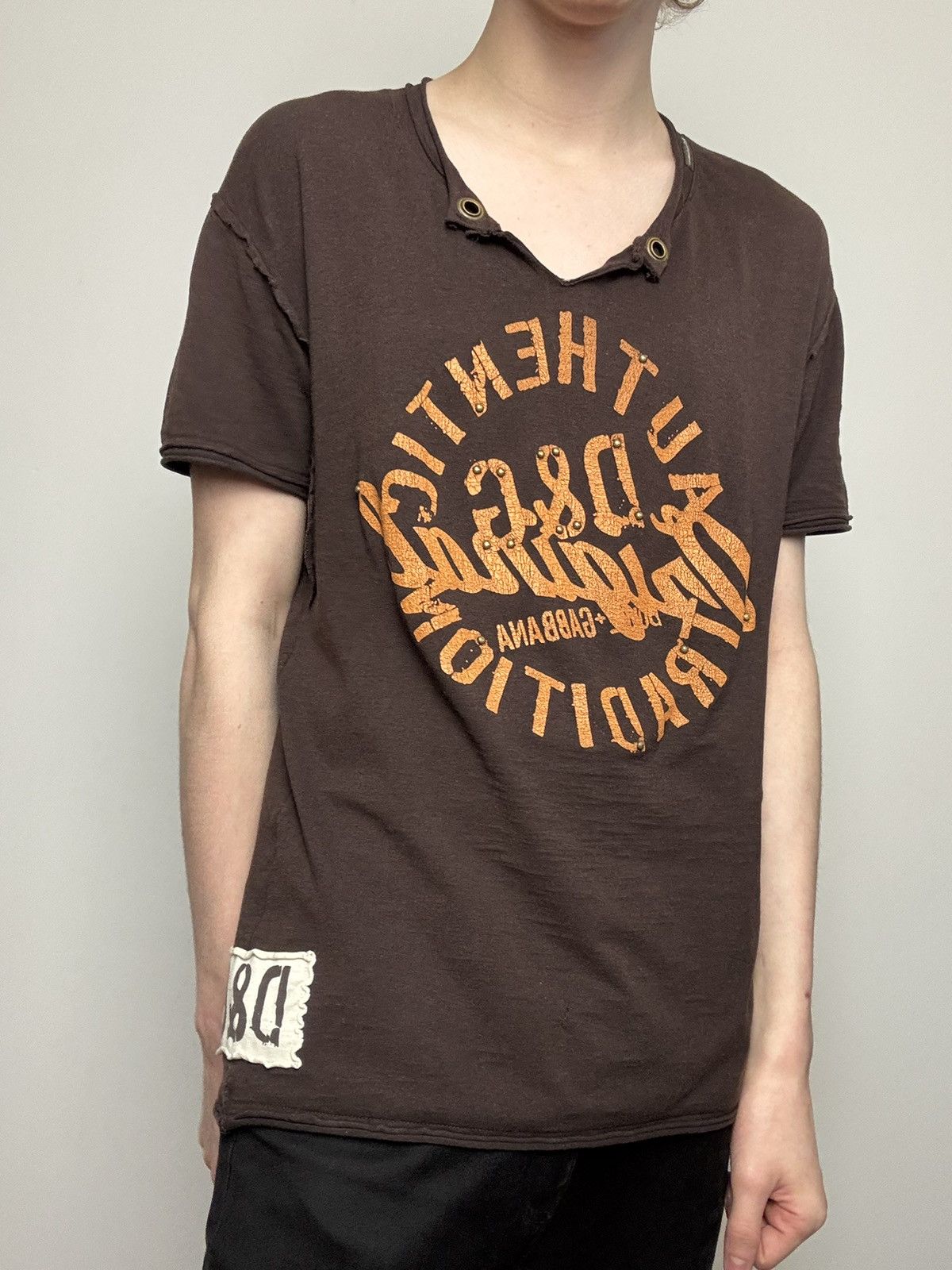 Dolce & Gabbana D&G Dolce & Gabbana Distressed Eyelet Graphic Tee Archive Size US M / EU 48-50 / 2 - 3 Thumbnail