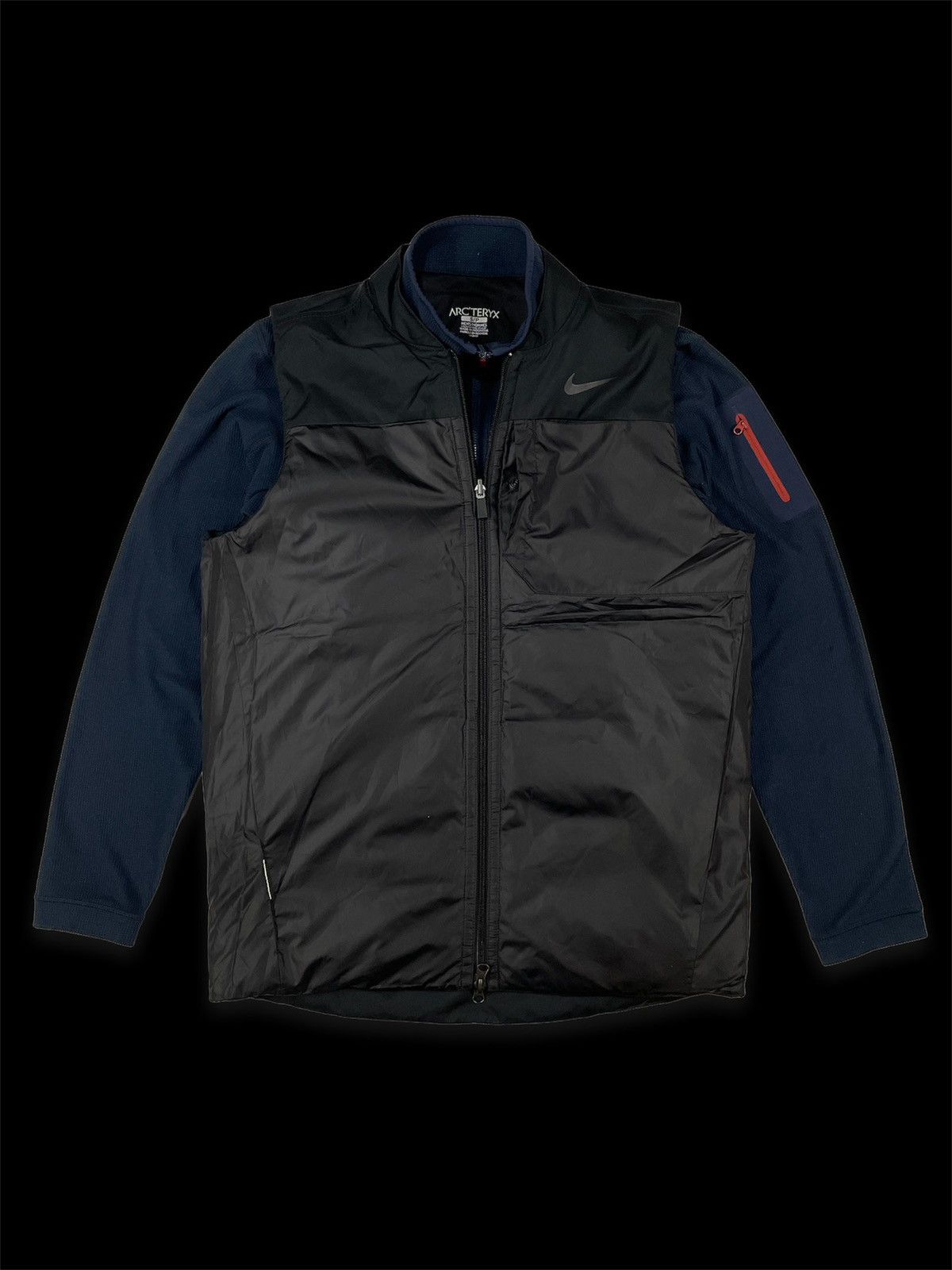 Nike ACG BNWT Tech Fleece Dri-Fit Utility Sleeveless Vest Bodywarmer Jacket Gilet M Size US M / EU 48-50 / 2 - 2 Thumbnail
