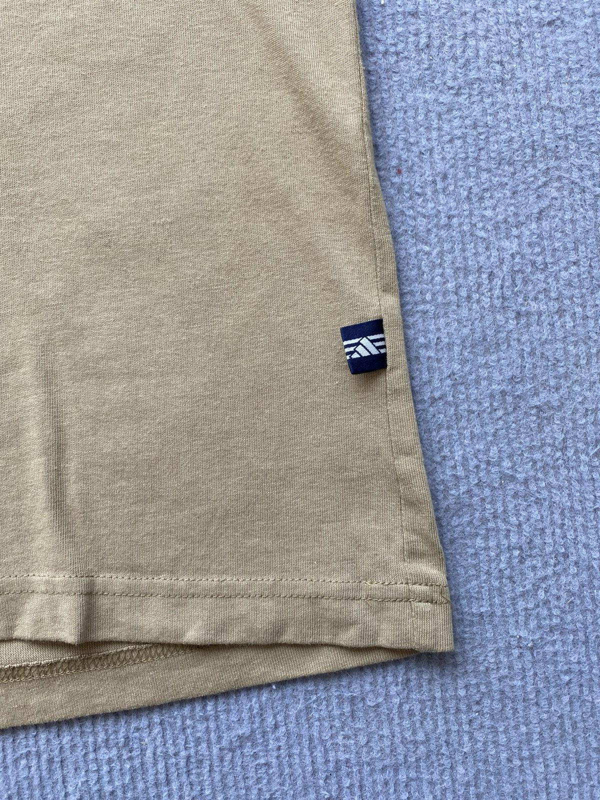Adidas Vintage 1999/2000 Adidas Beige Embroidery Tee✨ Size US L / EU 52-54 / 3 - 8 Thumbnail