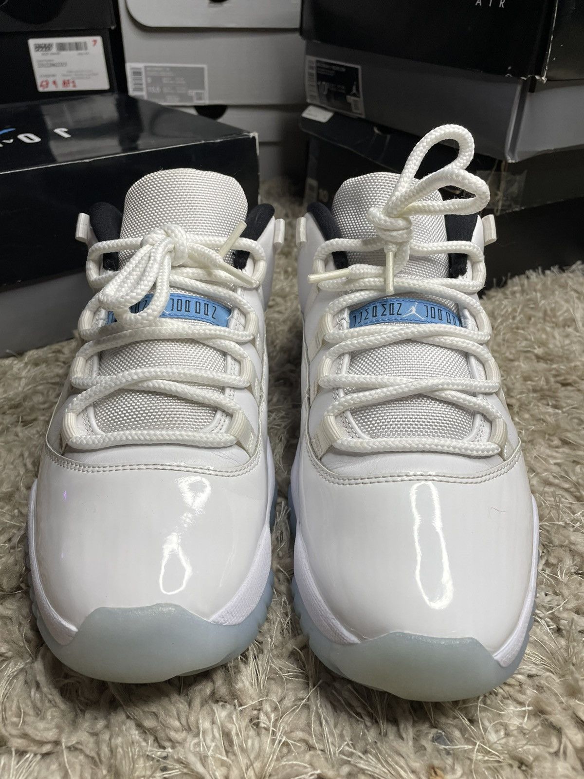 Jordan Brand Jordan 11 Low Legend Low Size US 10 / EU 43 - 4 Thumbnail