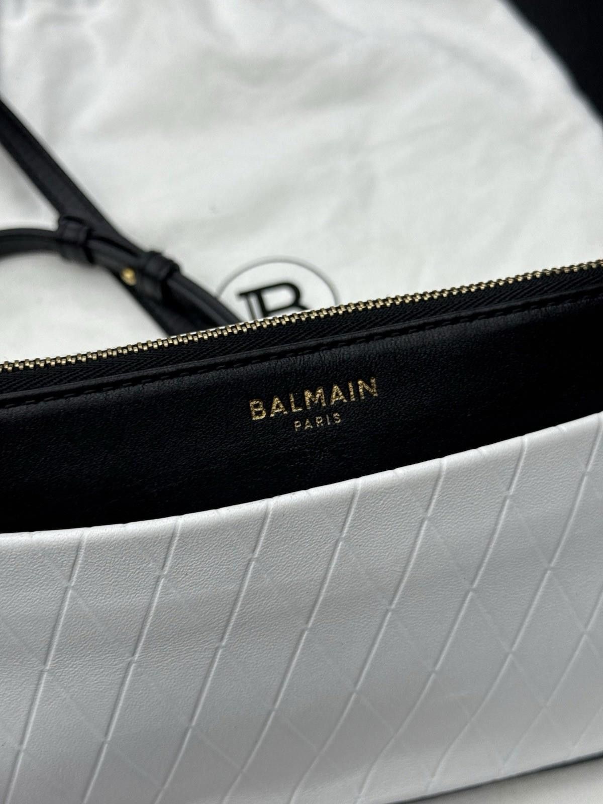 Balmain Authentic Balmain Leather White Crossbody Bag Chain Strap Size ONE SIZE - 10 Thumbnail