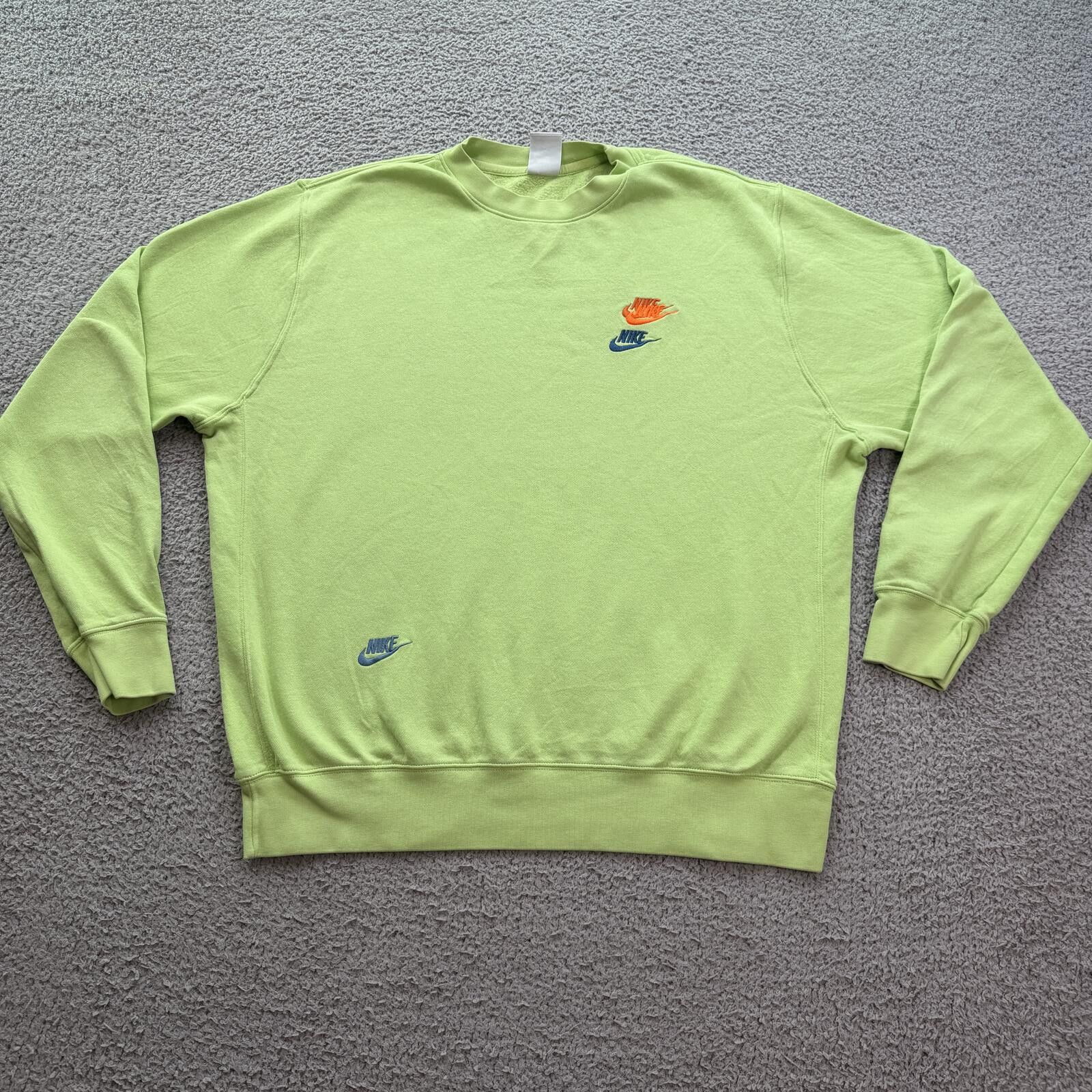 Nike Nike Sportswear Green Embroidered Multi Logo Sweatshirt L Size US L / EU 52-54 / 3 - 1 Thumbnail