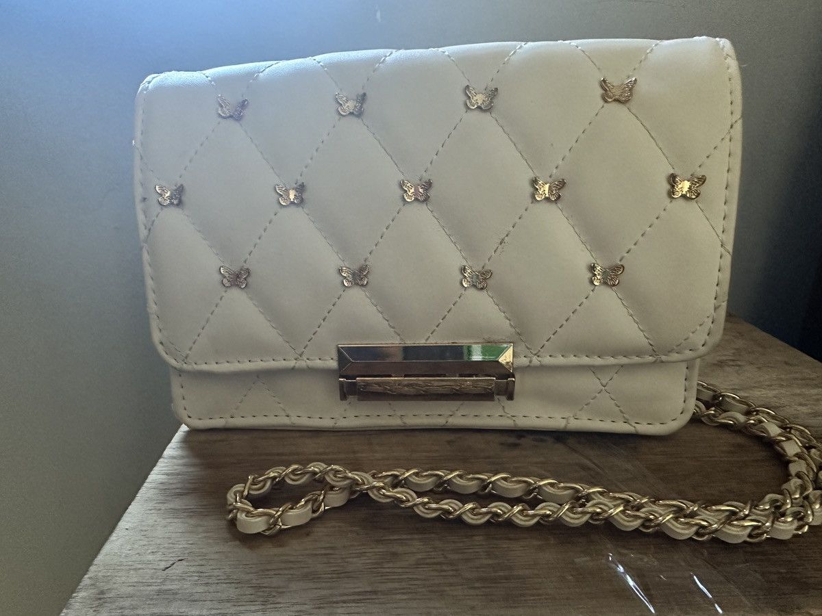 Aldo Elegant Cream Quilted Women's Bag Size ONE SIZE - 2 Thumbnail