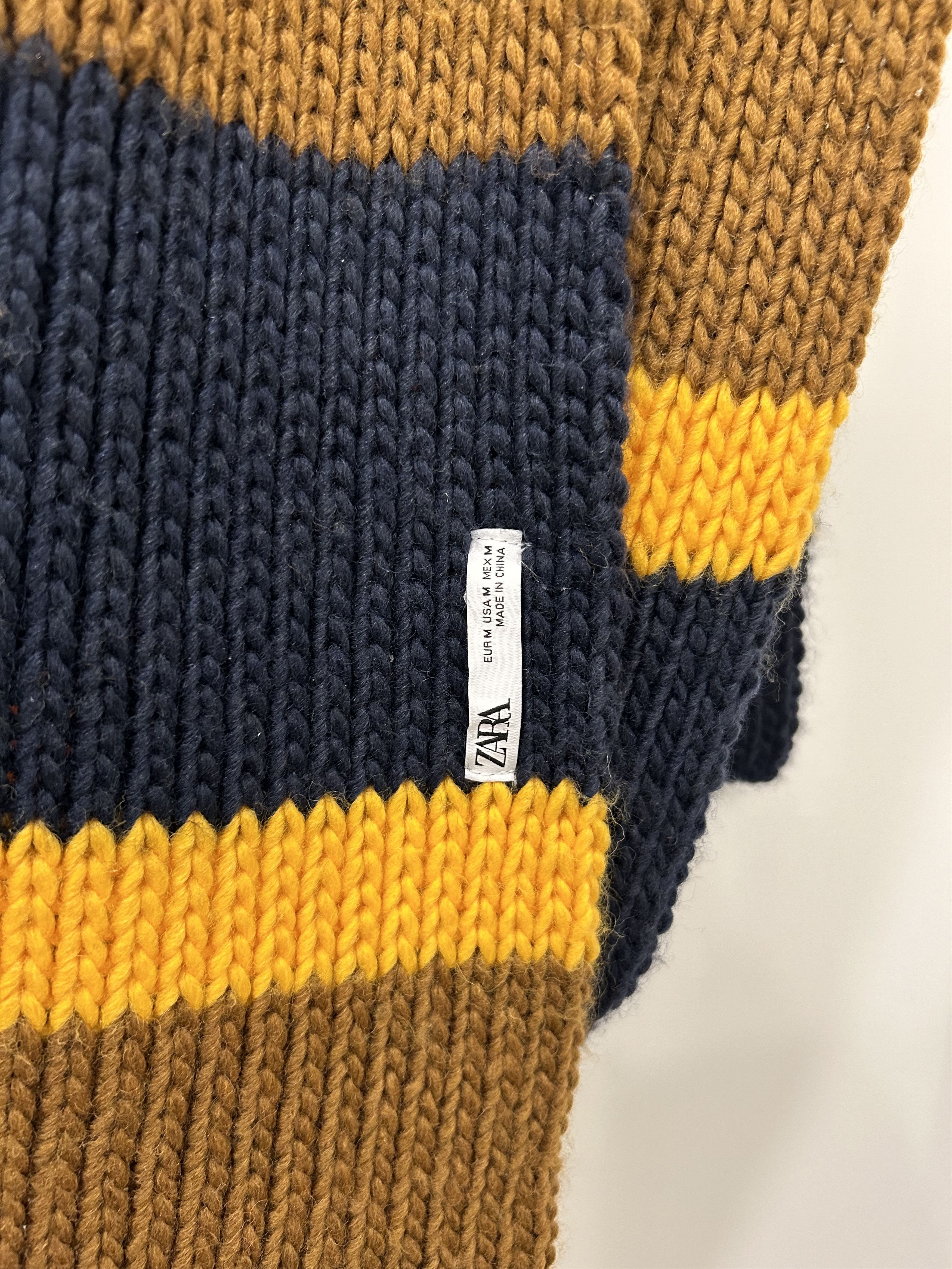Zara Zara Dual Color Thick Scarf Size ONE SIZE - 3 Thumbnail