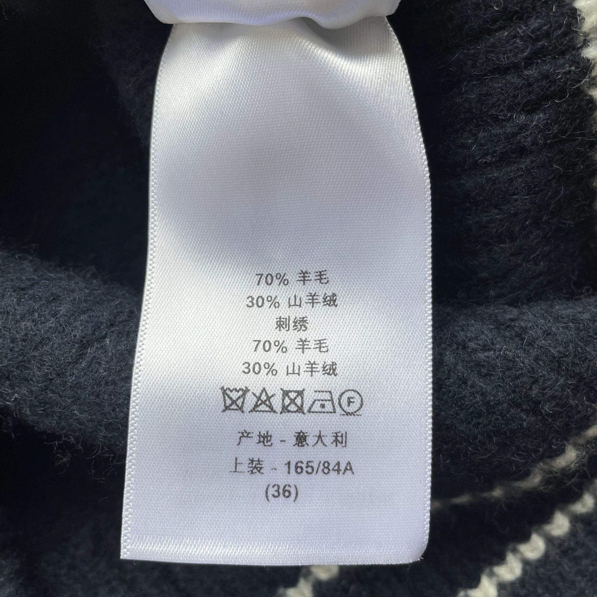 Dior DIOR Women's Star Intarsia Short Cashmere Sweater Navy 36 Size XS / US 0-2 / IT 36-38 - 6 Thumbnail
