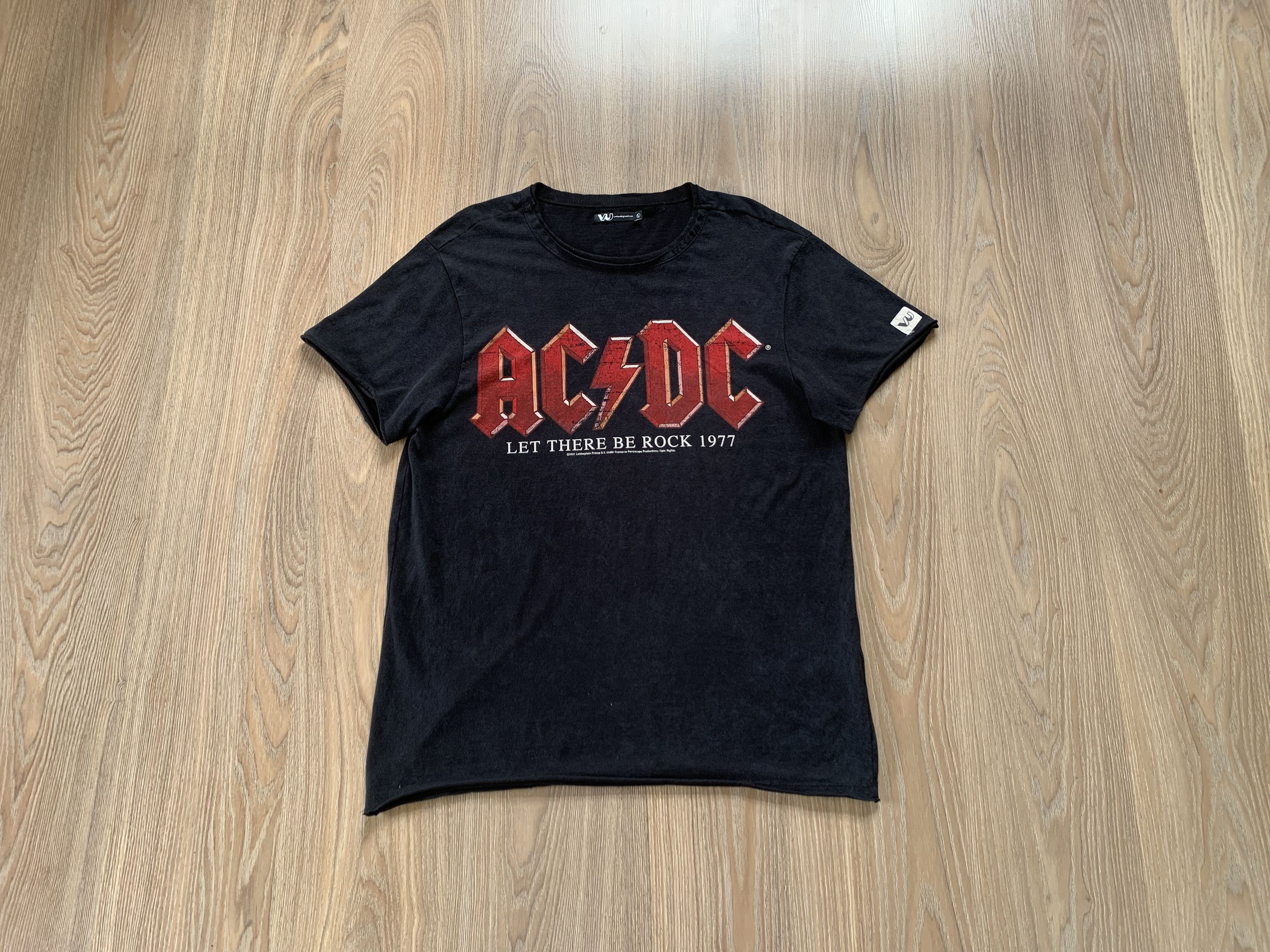 AC/DC × Band Tees × Vintage AC/DC Tie Dye Cotton T Shirt 2023 Size US L / EU 52-54 / 3 - 1 Thumbnail