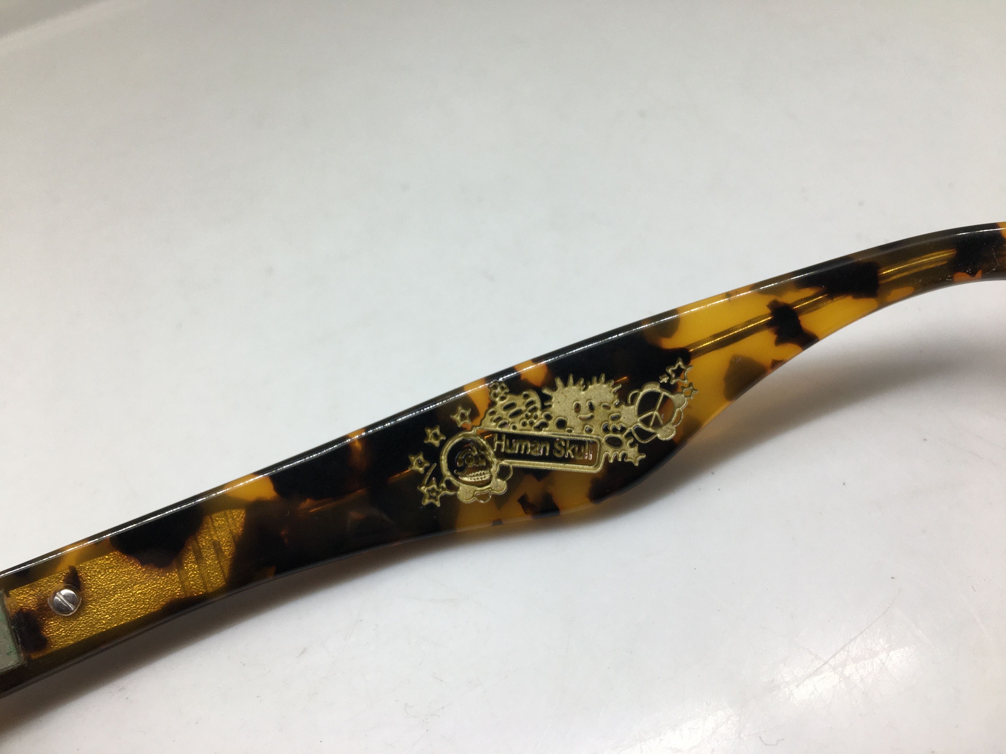 Vintage Vintage HUMAN SKULL H1226 Tortoise Sunglasses Frame Size ONE SIZE - 4 Thumbnail