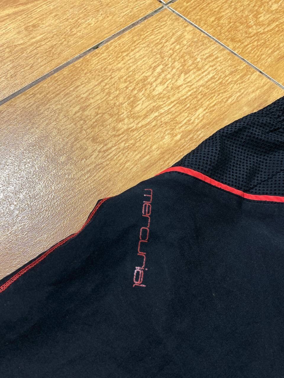 Nike × Vintage 90's NIKE SWOOSH LOGO Y2K RARE RETRO SHORTS Size US 30 / EU 46 - 20 Thumbnail