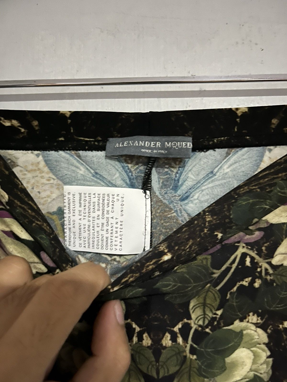 Alexander McQueen Alexander McQueen Dragonfly & Flower Print Leggings Size 28" / US 6 / IT 42 - 3 Thumbnail
