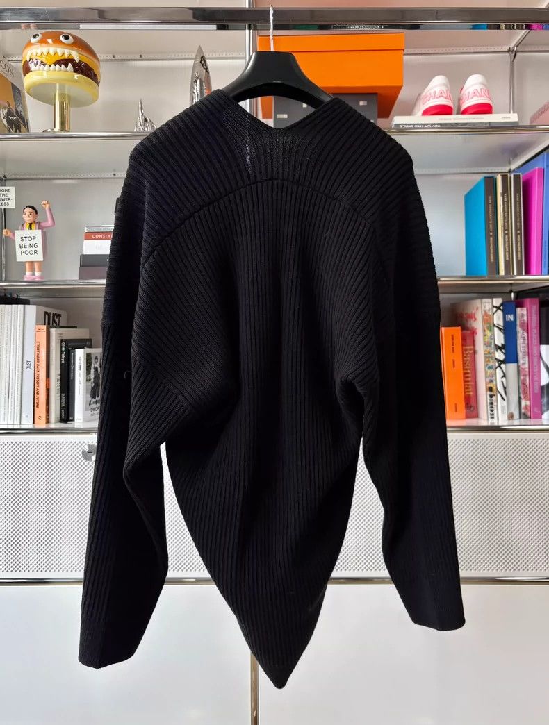 Balenciaga Balenciaga Black Knit sweater 2503-Nextarrow Size US S / EU 44-46 / 1 - 2 Thumbnail