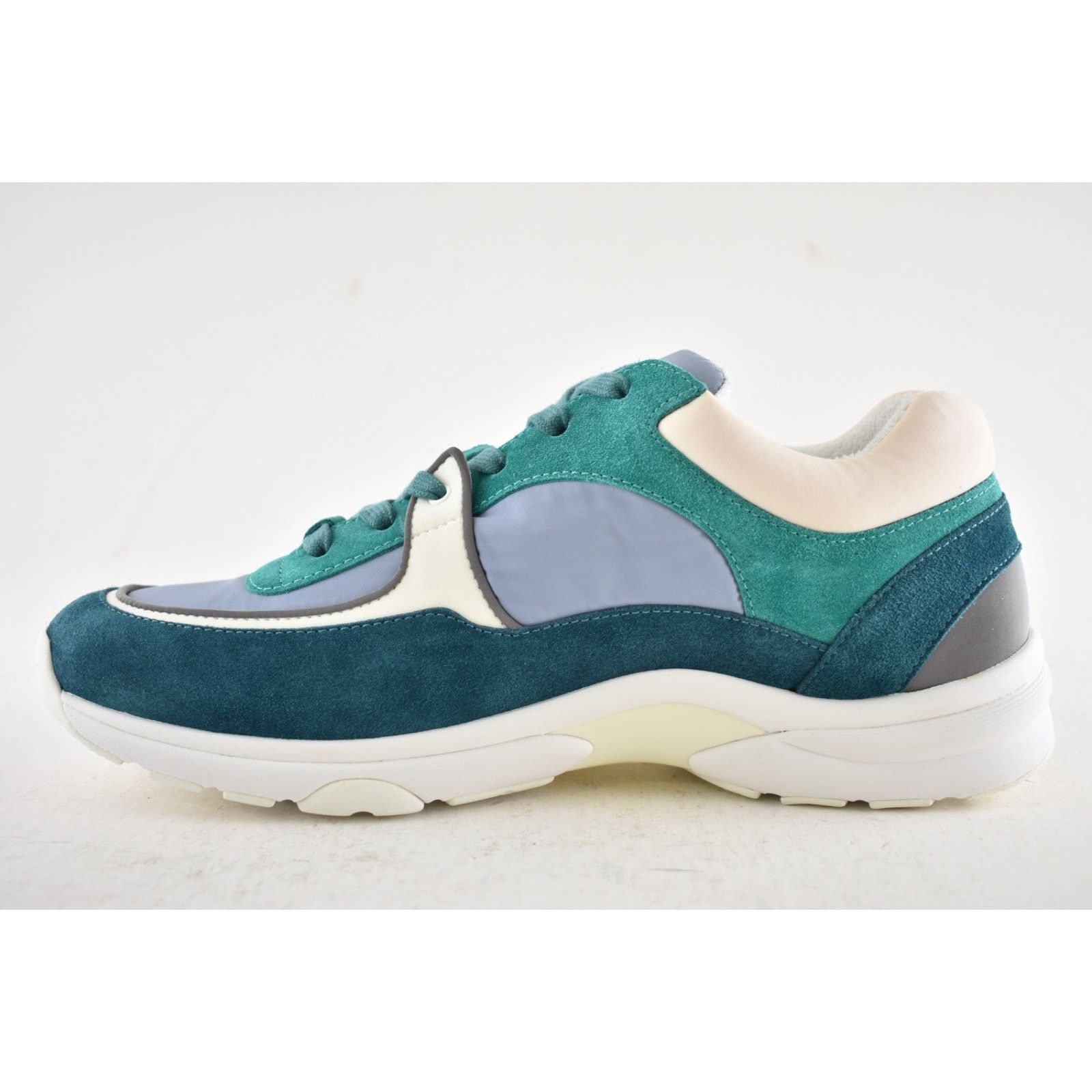 Chanel Chanel 19K Mens Green Grey Teal Blue White CC Logo Size US 11 / EU 44 - 9 Thumbnail