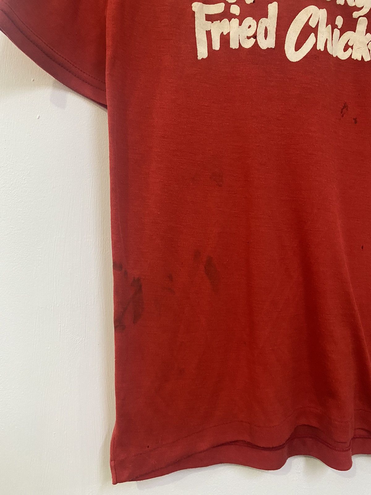 Vintage 💥OFFER PRICE💥VINTAGE 80s THRASHED KFC ITS FINGER LICKIN GOOD Size US M / EU 48-50 / 2 - 6 Thumbnail