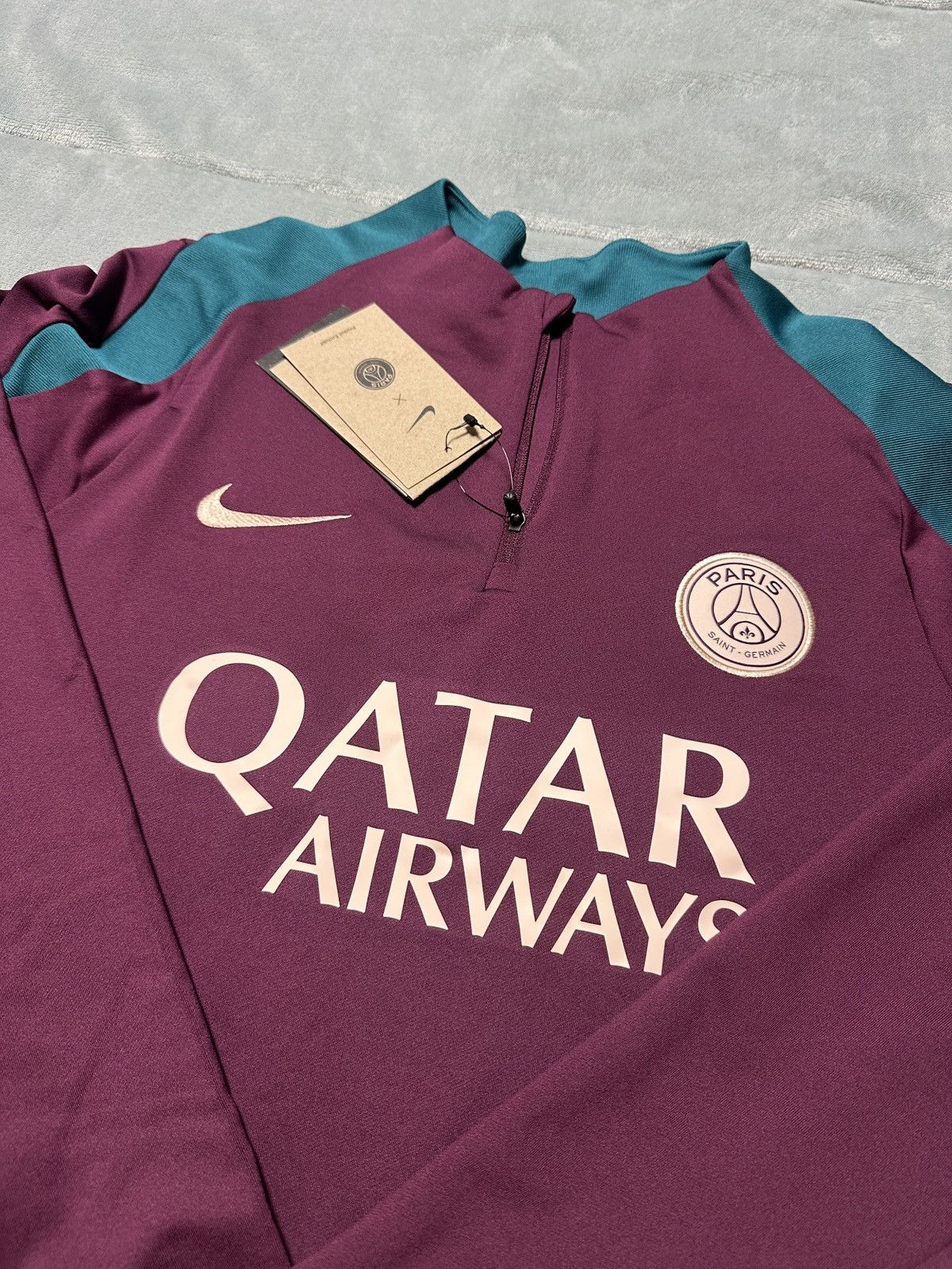 Nike Nike Sz: XL Paris Saint-Germain Strike Elite Olympic Dri-fit Size US XL / EU 56 / 4 - 2 Thumbnail