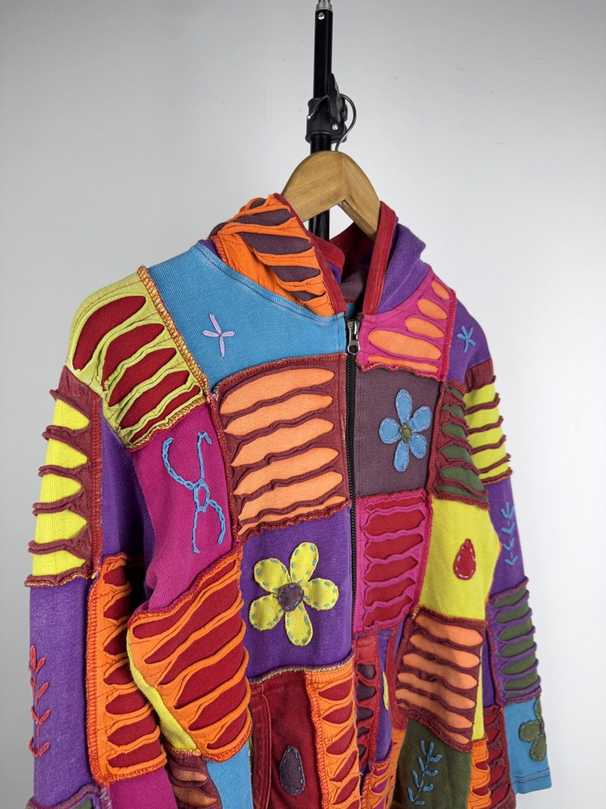 Japanese Brand Retro Nepal Patchwork Hoodie Hippie Boho Distressed Jacket Size S / US 4 / IT 40 - 2 Thumbnail